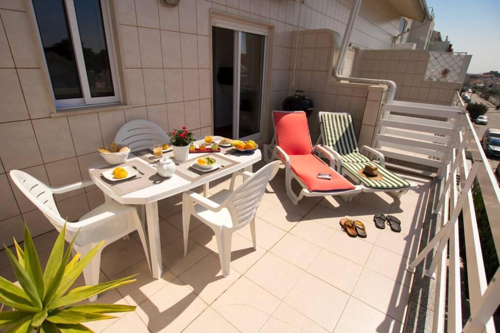 Apartment Casa Da Elsa- Estacionamento Privado Gratuito *